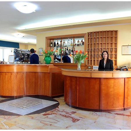 Hotel Iside Pompei Luaran gambar