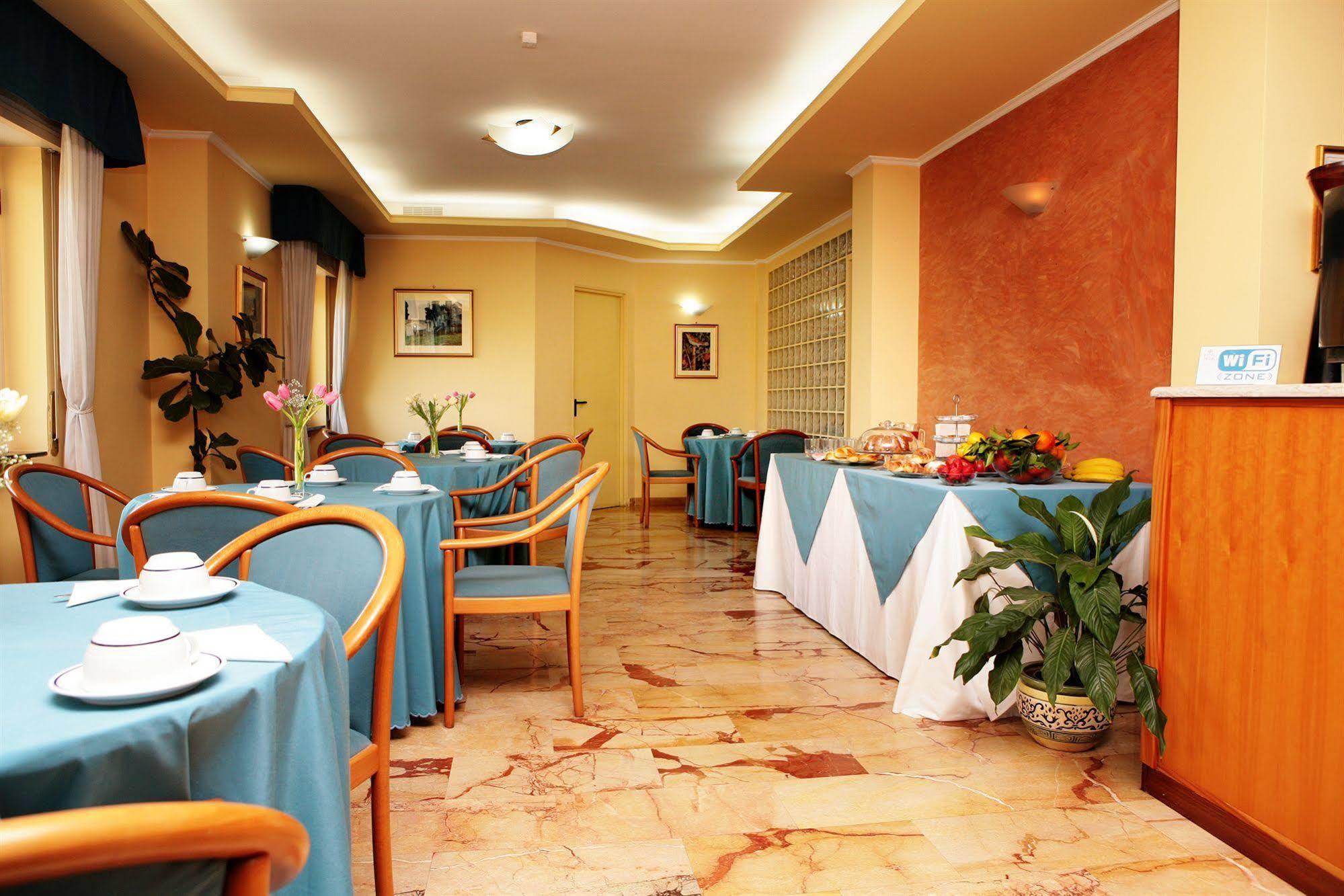 Hotel Iside Pompei Luaran gambar