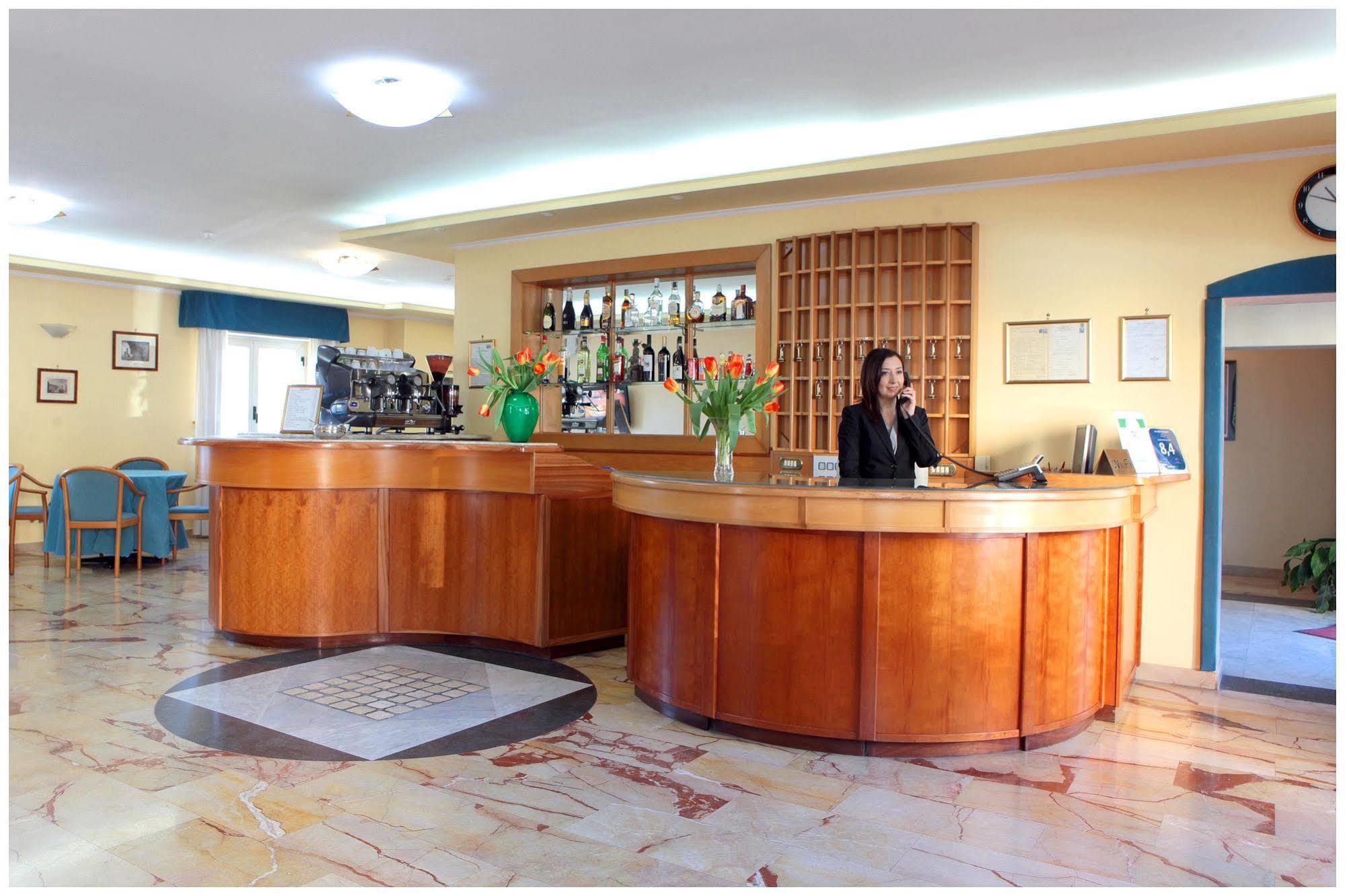 Hotel Iside Pompei Luaran gambar