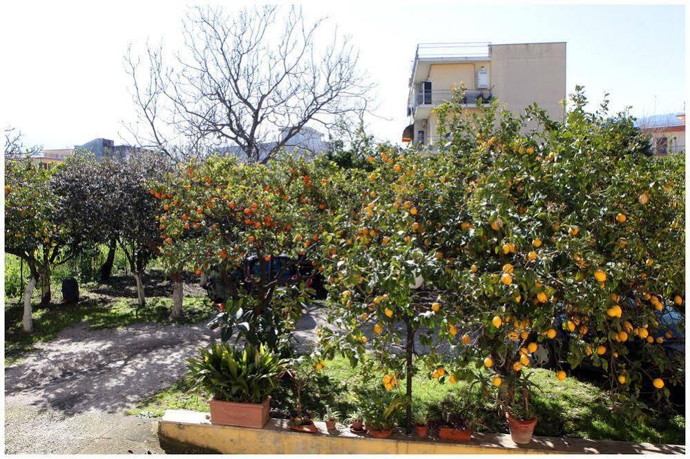 Hotel Iside Pompei Luaran gambar